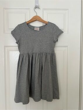 Hanna Andersson Girls' Short Sleeve Gathered Waist Dress - Gray, 8